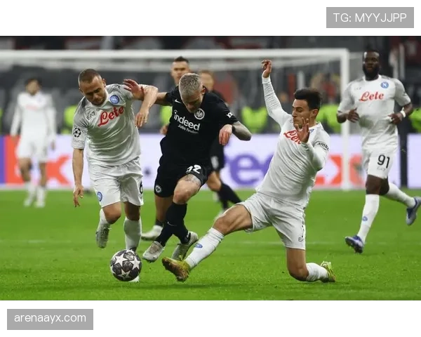 法兰克福定位球战术成制胜关键,助力球队冲击联赛新高 法兰克福定位球战术成制胜关键,助力球队冲击联赛新高